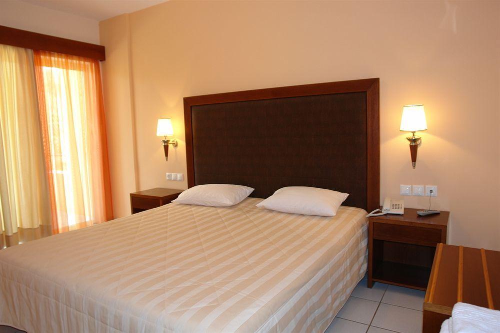 Albatros Hotel ซิโวตา ภายนอก รูปภาพ