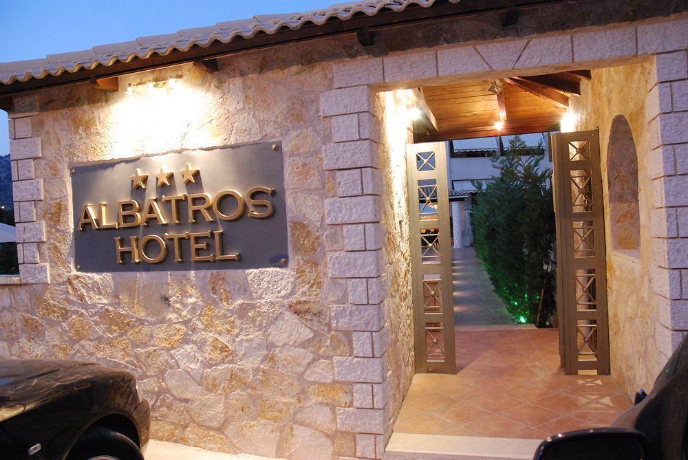 Albatros Hotel ซิโวตา ภายนอก รูปภาพ