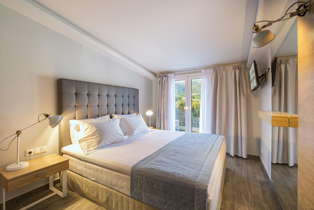 Albatros Hotel ซิโวตา ภายนอก รูปภาพ